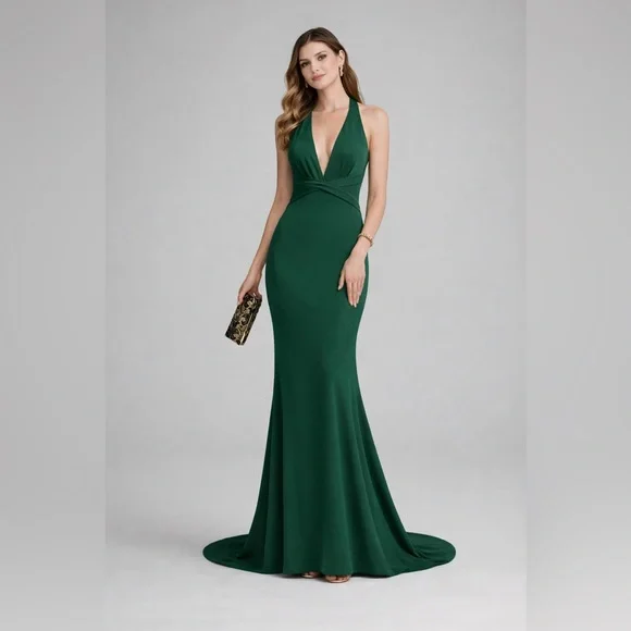 Elegant Green Backless Gown with Plunge Neckline for Cocktail - Picture 1 of 7